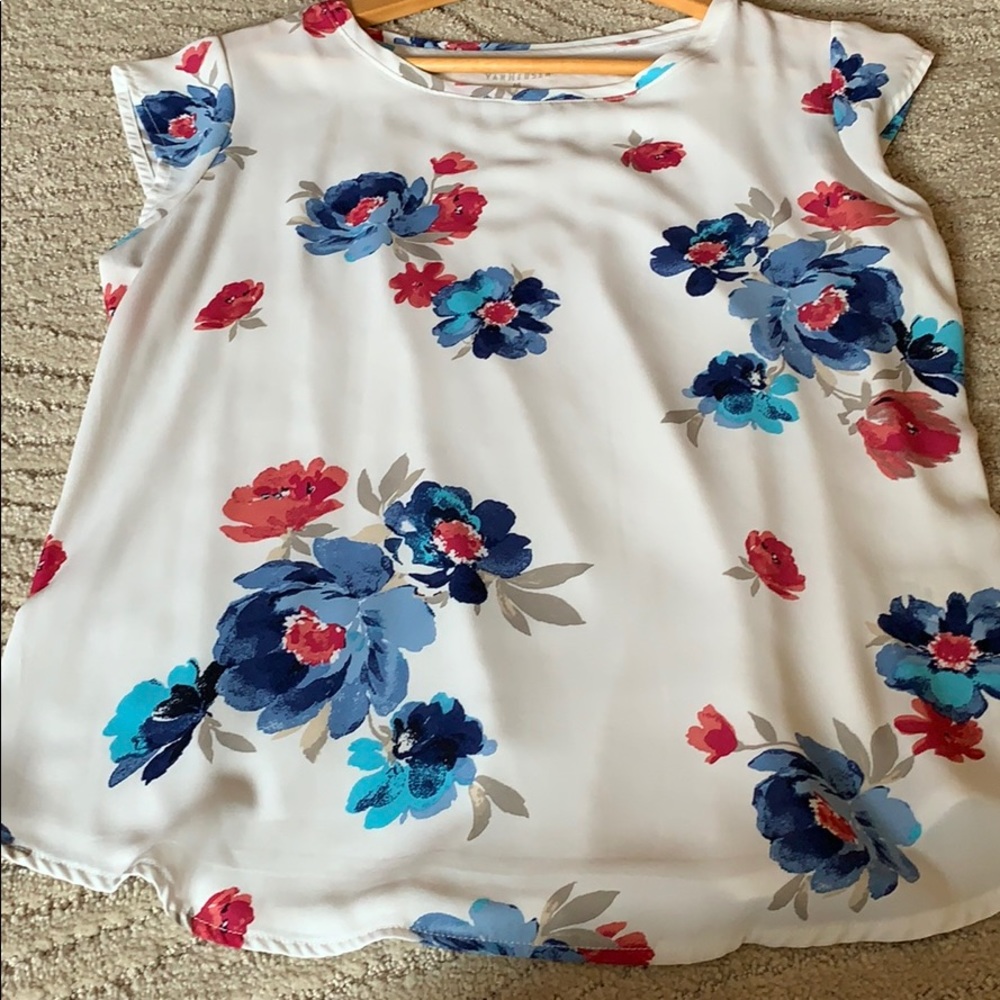 Women’s blouse